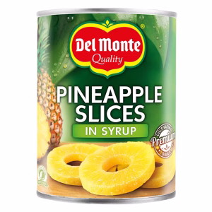 sliced pineapple